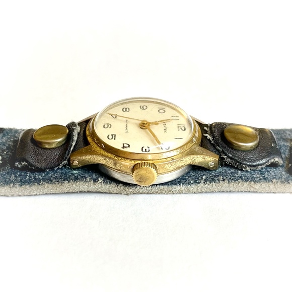 Ventex Antimagnetic Windup Brass Toned Blue Suede Strap Bumblebee Watch main image 13